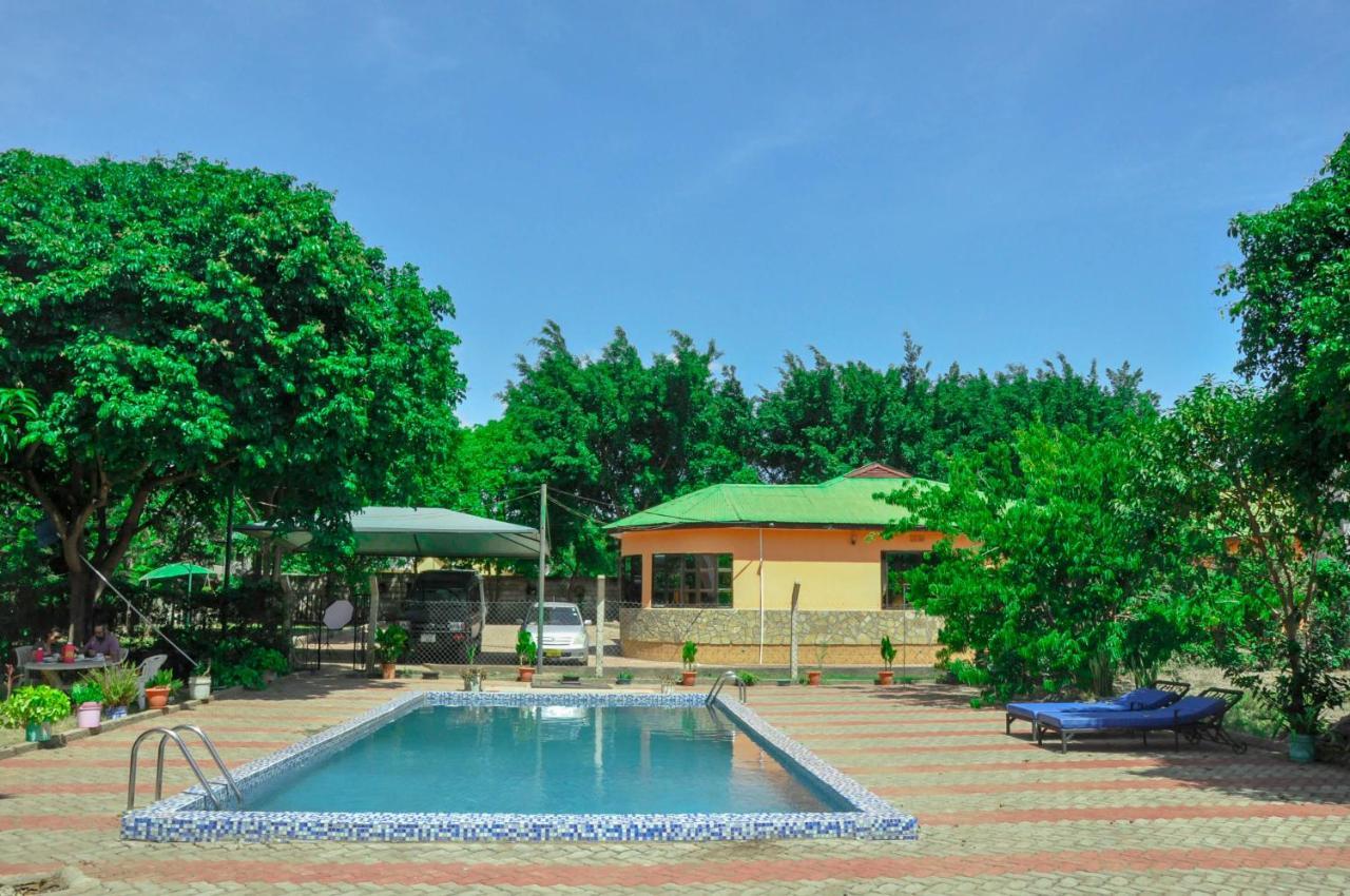 B-More Comfort Stay Boma la Ngombe Екстер'єр фото
