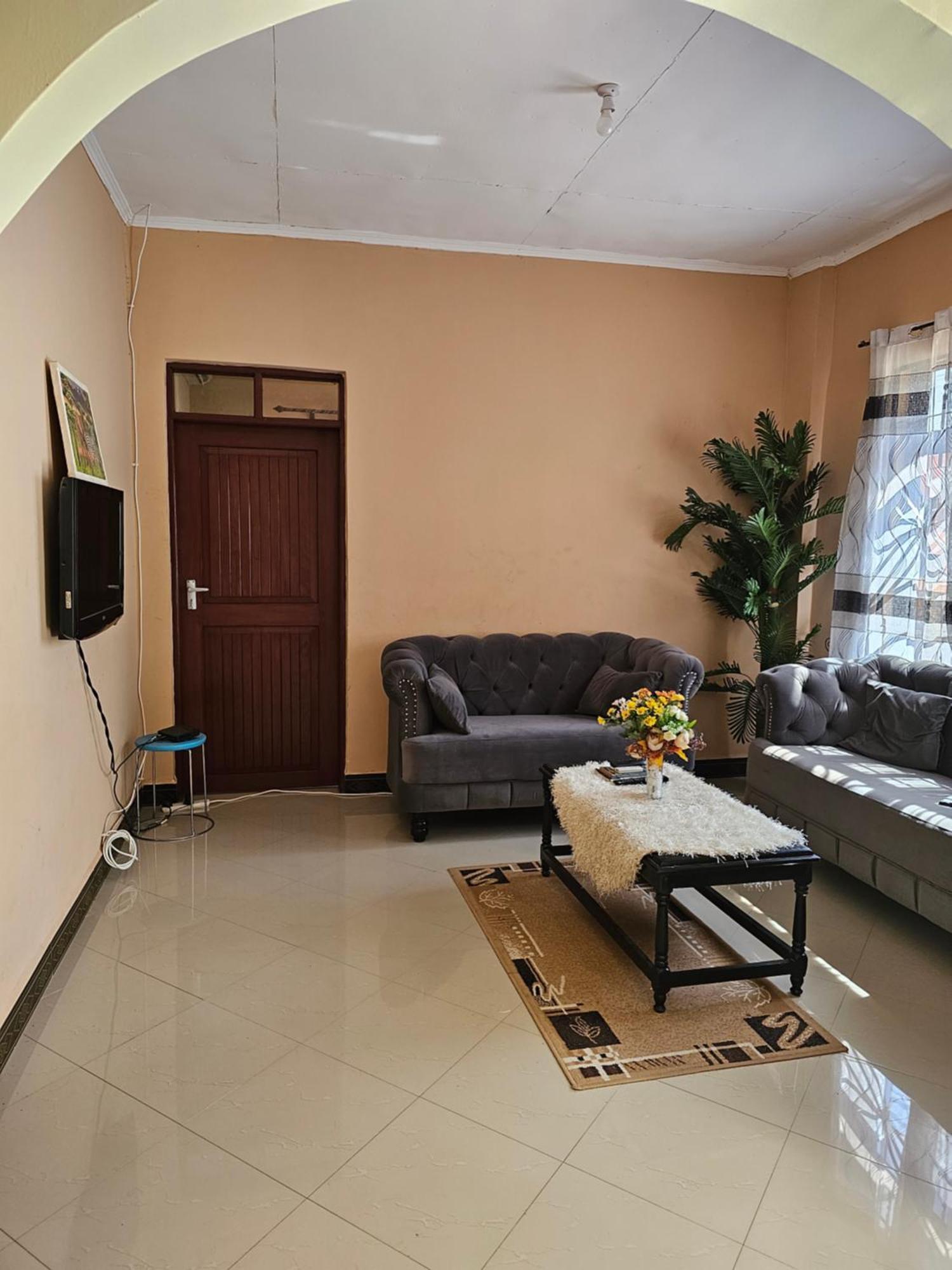 B-More Comfort Stay Boma la Ngombe Екстер'єр фото
