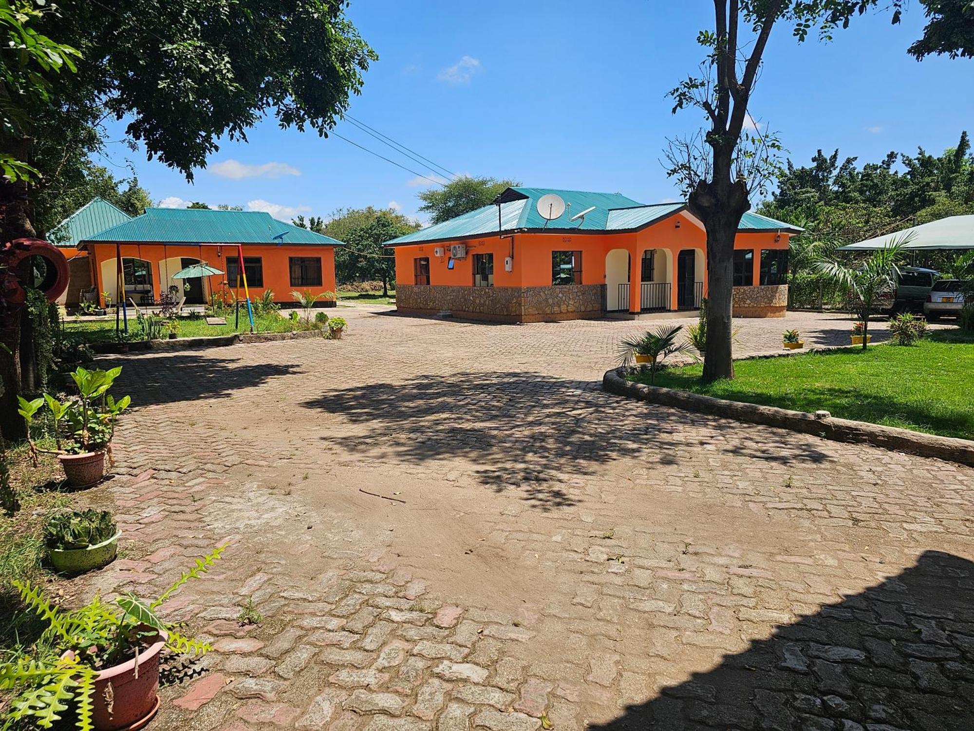 B-More Comfort Stay Boma la Ngombe Екстер'єр фото